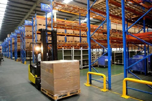 Latest company Solutions about AGV Intelligent Unmanned Warehousing System: rivoluzione dell'automazione e salto di efficienza della logistica moderna
